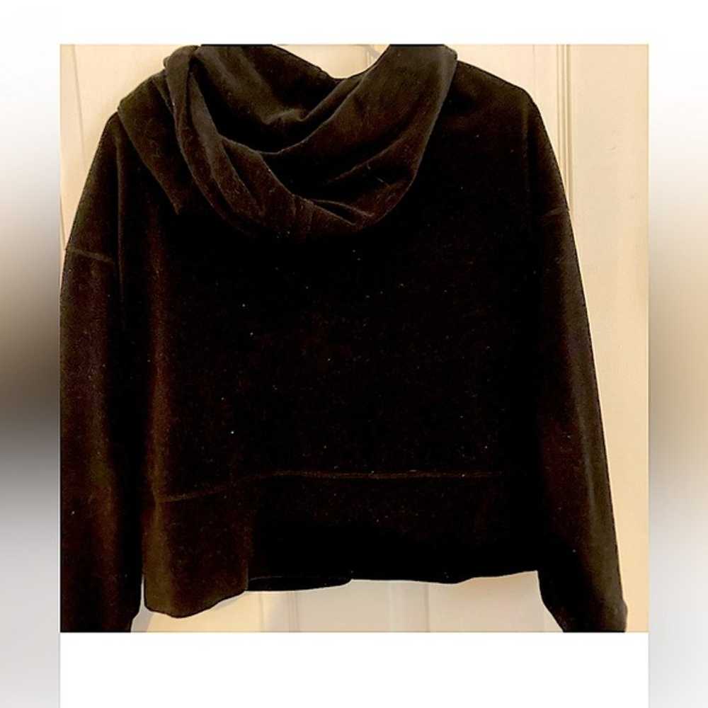 - Gorgeous vintage semi cropped oversized hoodie … - image 2