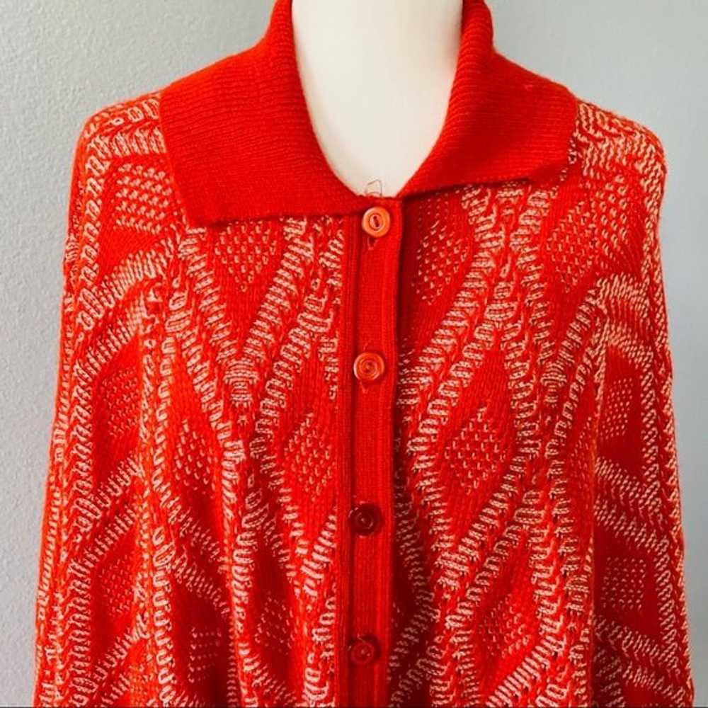 Vintage 70’s Red & White Knit Poncho - image 3