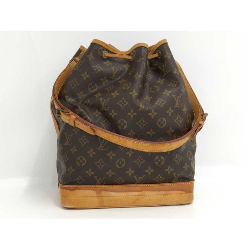 Louis Vuitton Noé leather handbag - image 2