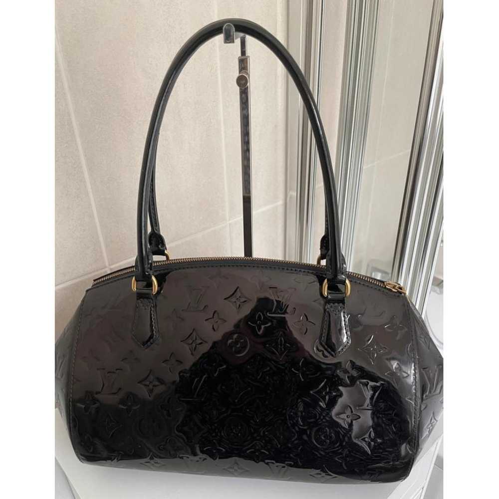 Louis Vuitton Sherwood patent leather handbag - image 2