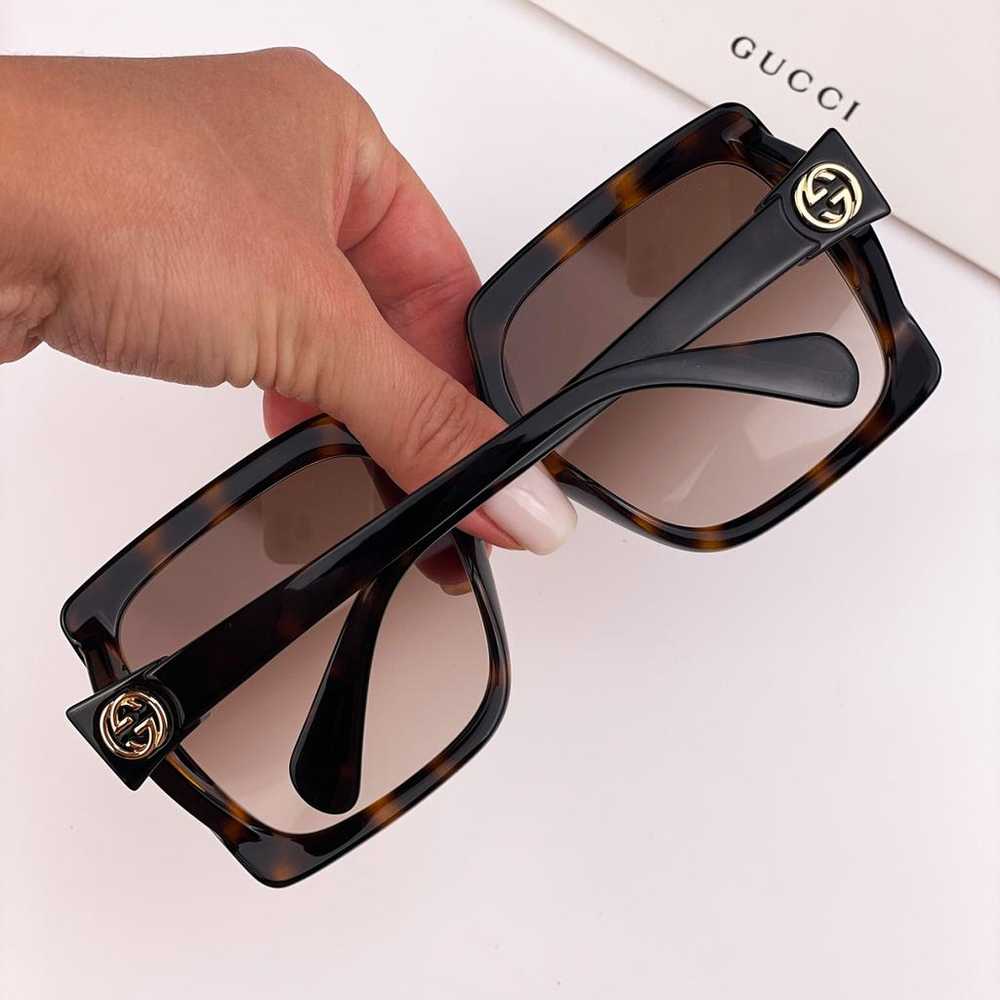 Gucci Oversized sunglasses - image 2