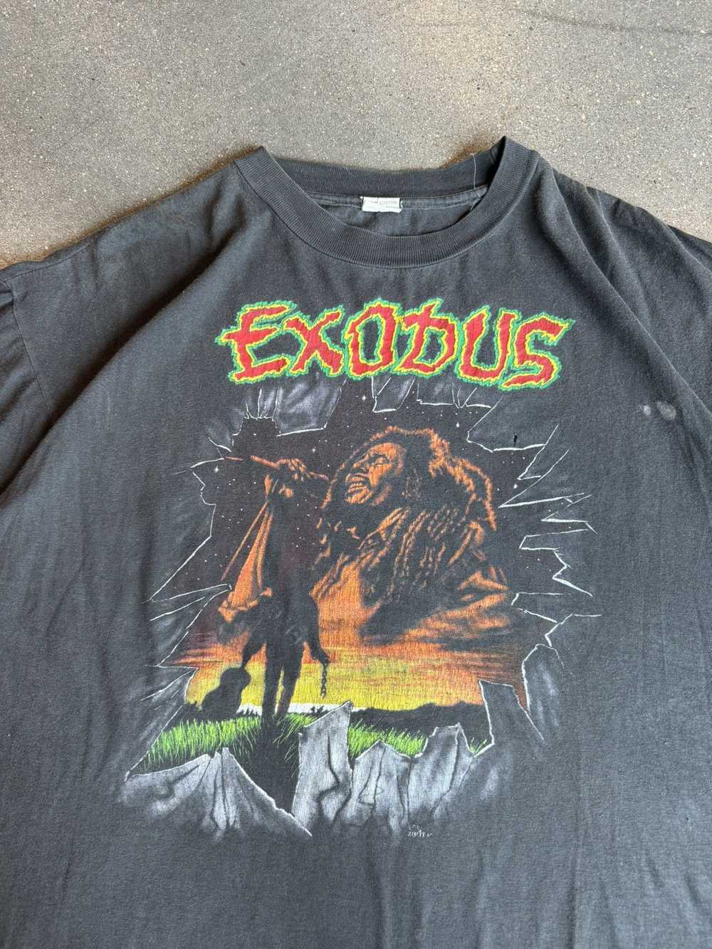 Vintage Bob Marley Exodus T-Shirt Distressed Fade… - image 3