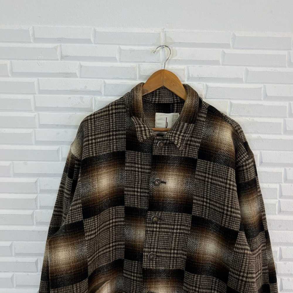 Japanese Brand VINTAGE BASSETT WALKER WOOL TARTAN… - image 3