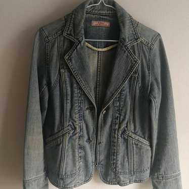 Damage denim jacket. - image 1