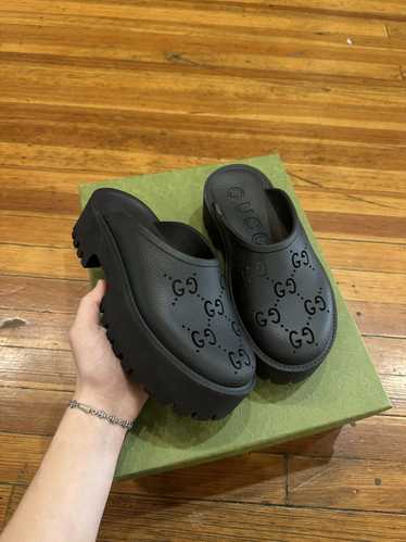 Gucci Gucci Black Slip Ons