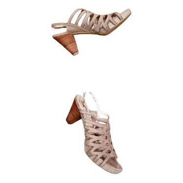 Stuart Weitzman Heels - image 1