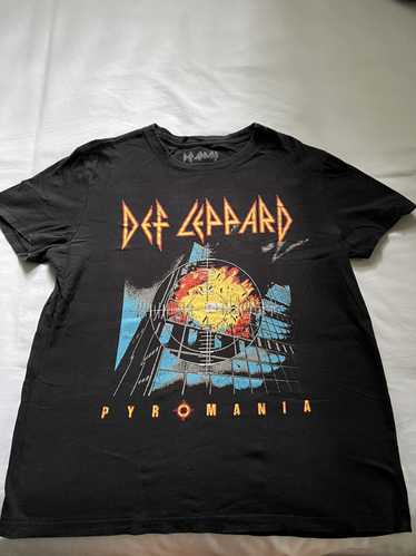 Def Leppard × Streetwear × Vintage Def Leppard Pyr