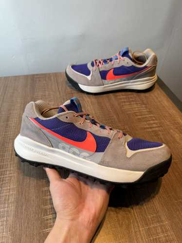 Nike Nike ACG Lowcate Low Crimson Gray Trail Runni