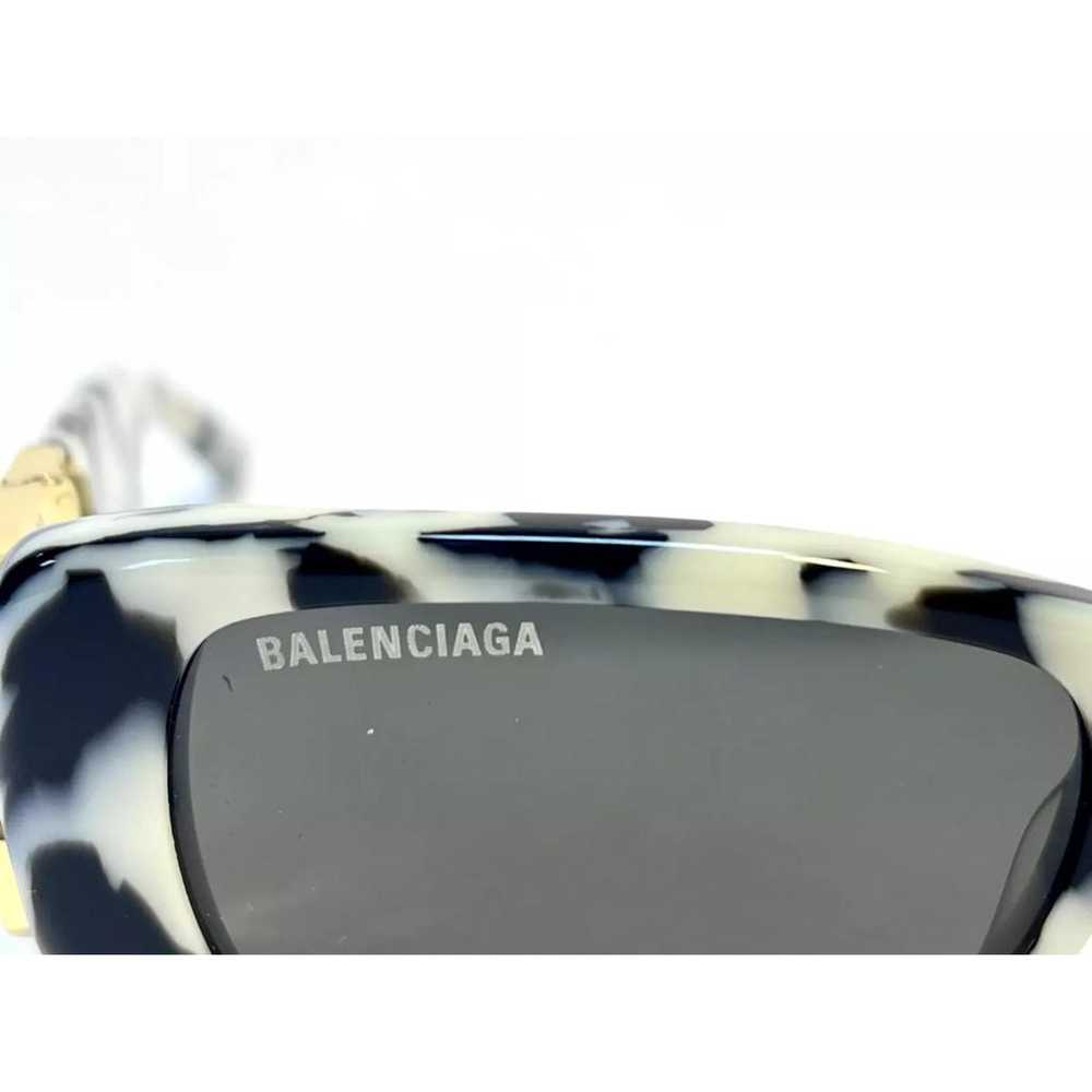 Balenciaga Sunglasses - image 5