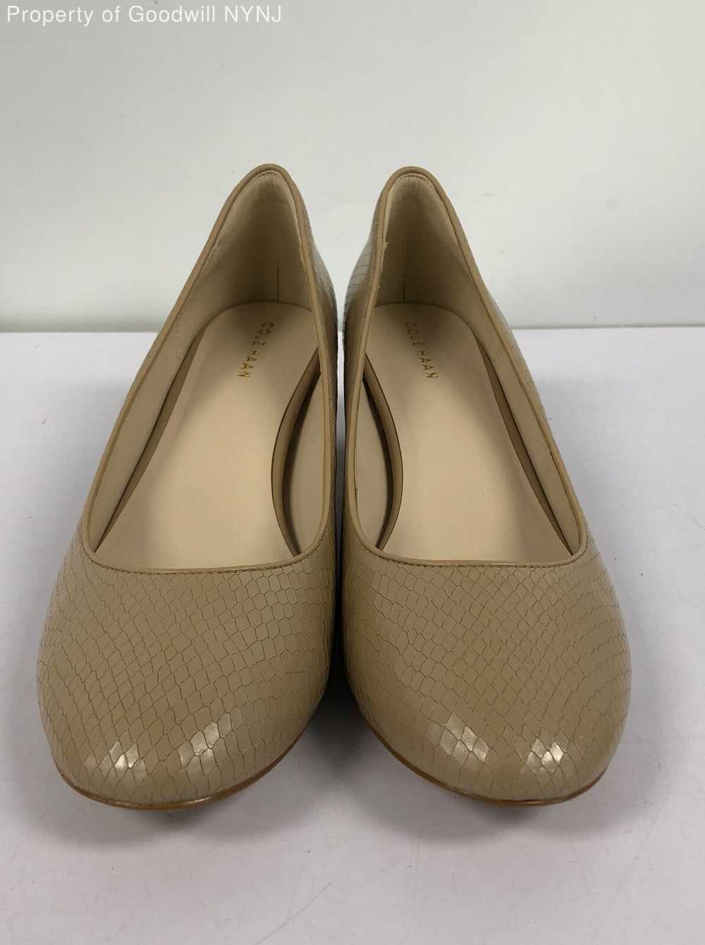 Cole Haan Women's Classic Pumps-beige-Sz 9B - image 1