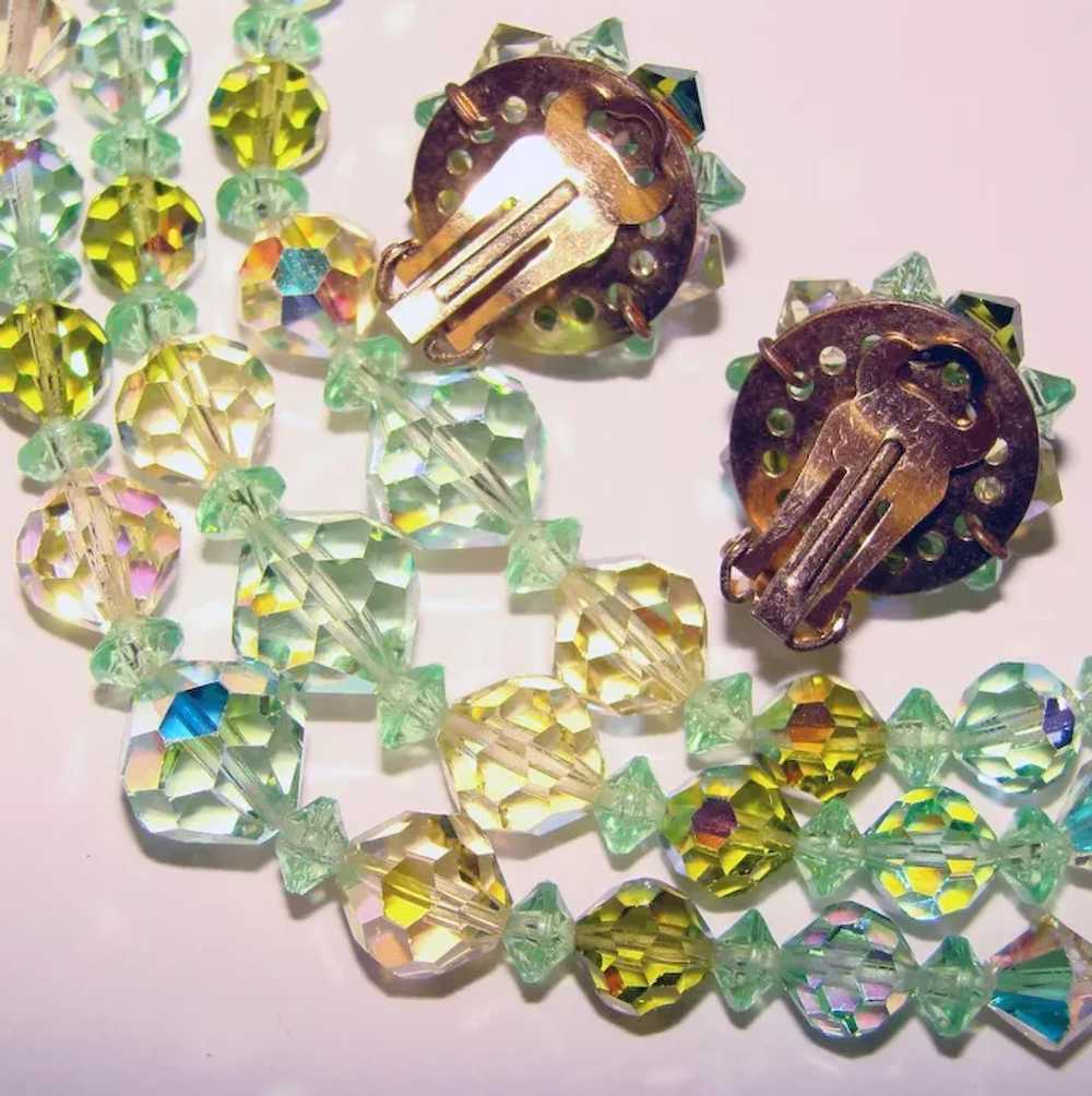 Fabulous GREEN & YELLOW Aurora Crystal 3 Strand V… - image 2