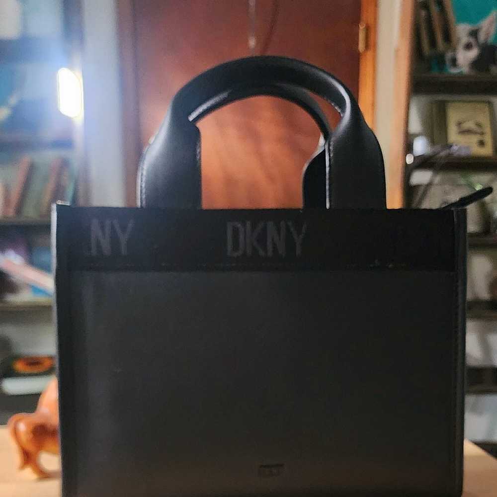 DKNY CASSANDRA MINI TOTE BLACK CROSSBODY BAG-Miss… - image 6