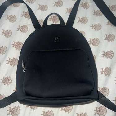 lululemon mini backpack