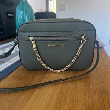 Michael Kors Jet Set Crossbody