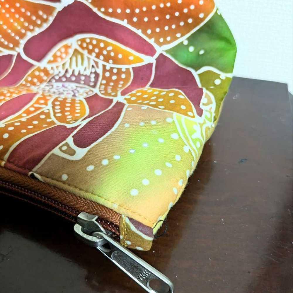 "Bali" Hand-dyed Batik Lotus Mini Tote Bag
Handle… - image 4