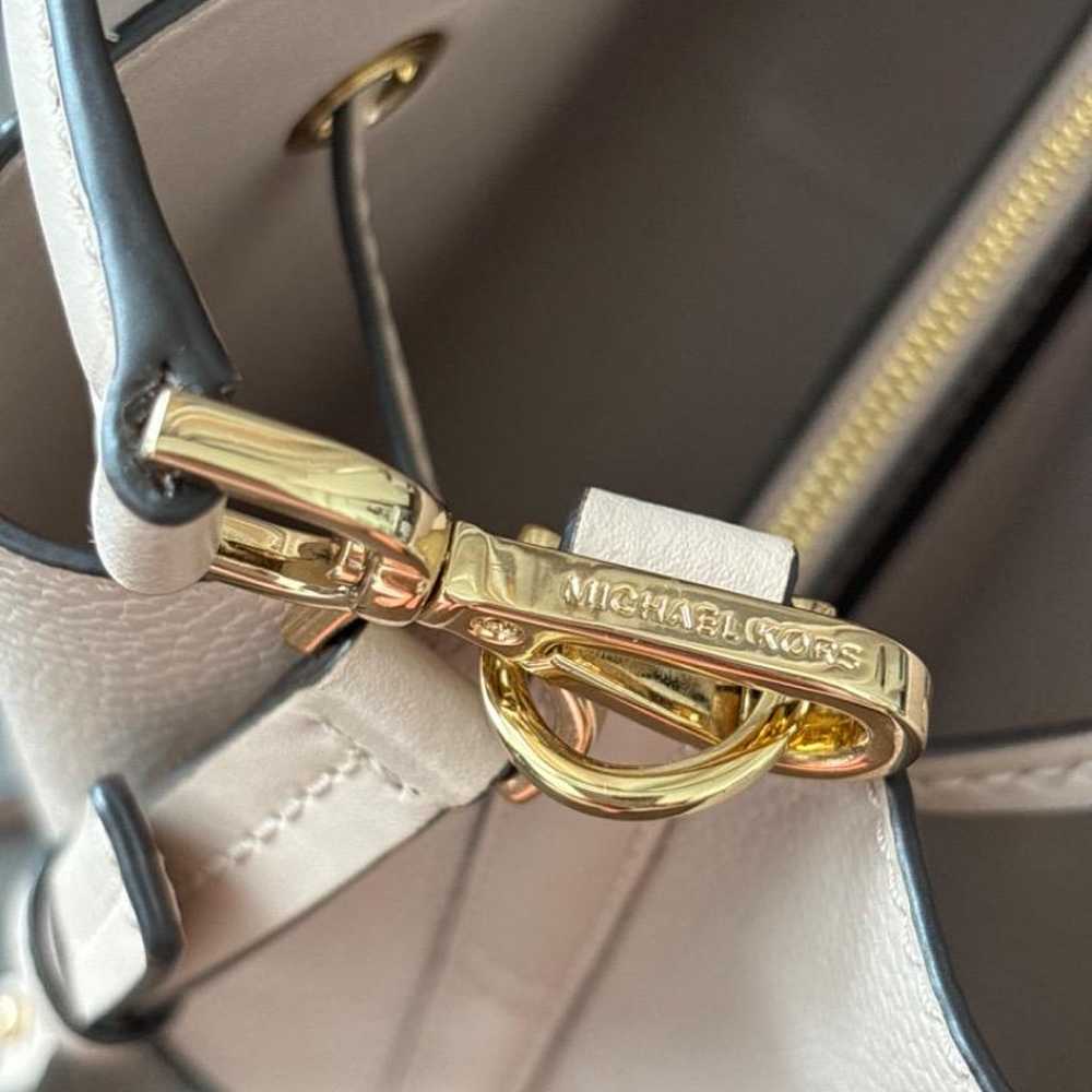 Michael Kors handbag - image 10