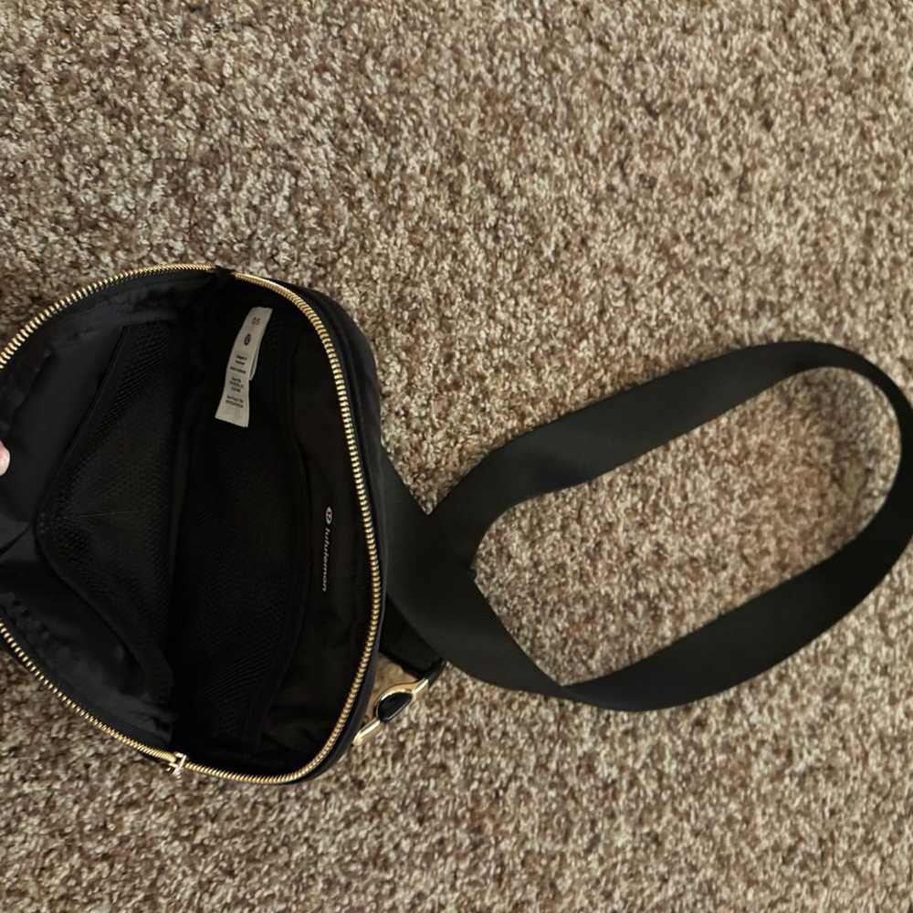 lululemon everywhere belt bag 1l velour - image 3