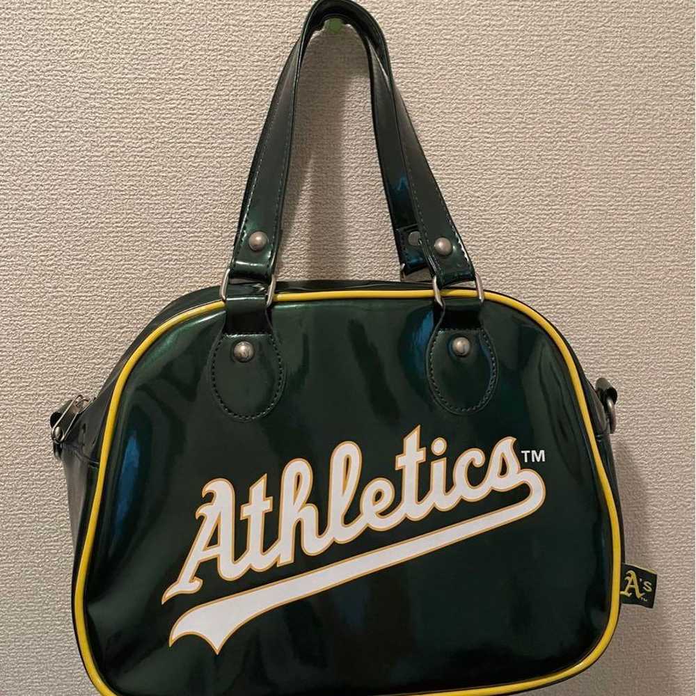 MLB Athletics Enamel Boston Bag 2way - image 1