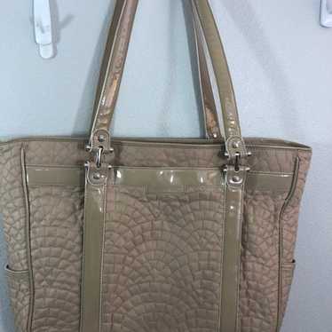 Vera Bradley quilted tote