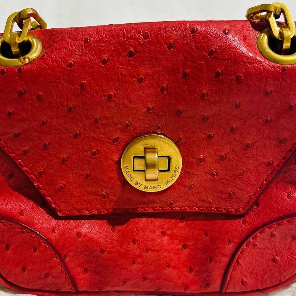 Micheal by Micheal Kors red ostrich bag with gold… - image 3