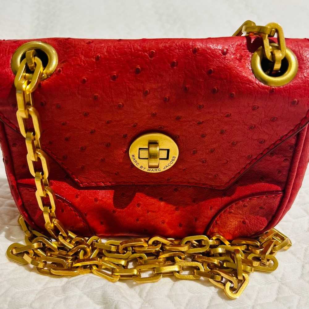 Micheal by Micheal Kors red ostrich bag with gold… - image 5