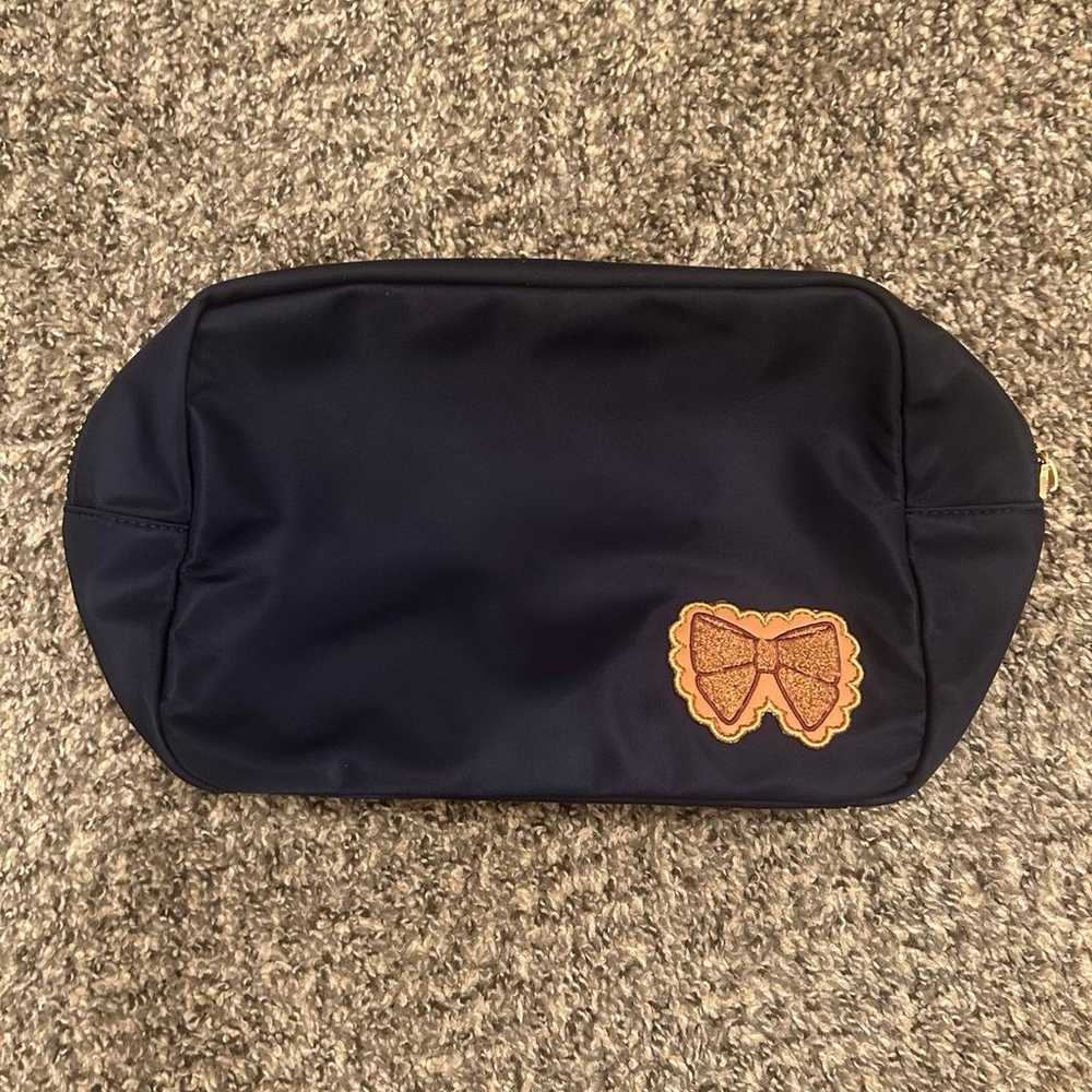 Stoney clover pouch - image 1