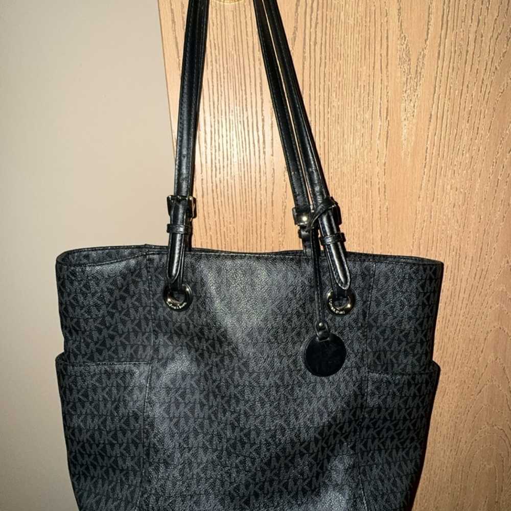 Black Michael kors double pocket - image 2