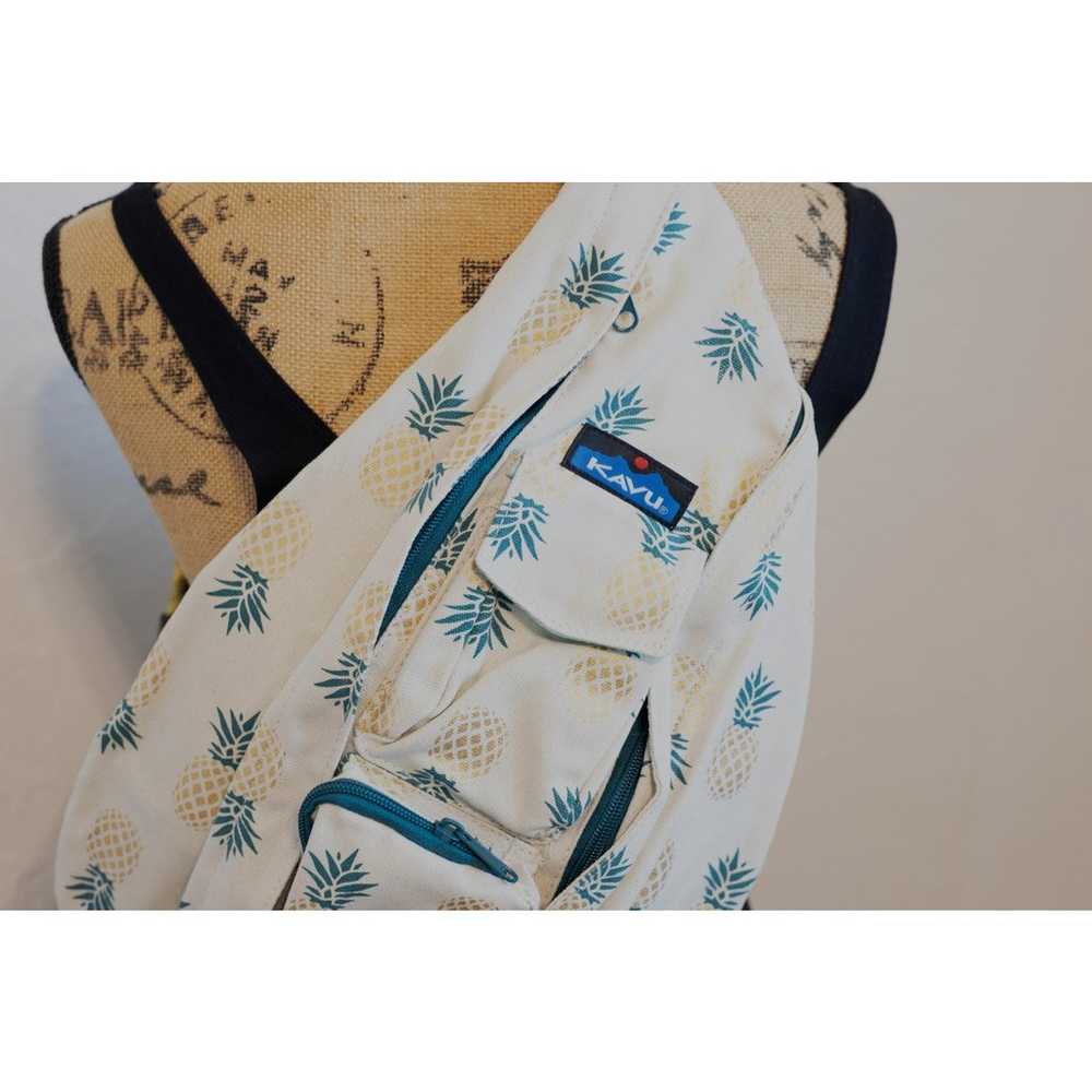 Kavu NWOT Sling Back Rope Bag Pineapple Design - image 4