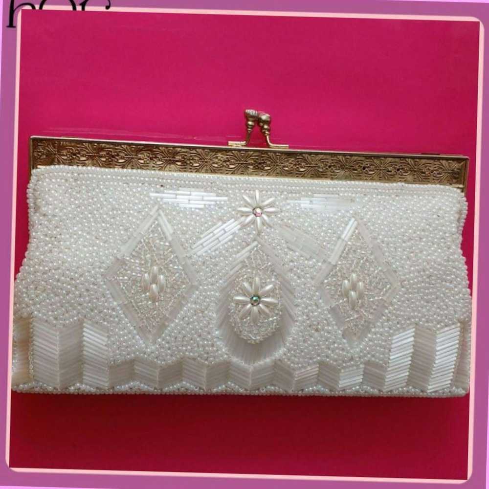 White Bijou Chain Clutch Bag with Gold Chain - image 4