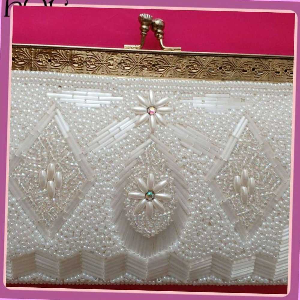 White Bijou Chain Clutch Bag with Gold Chain - image 5