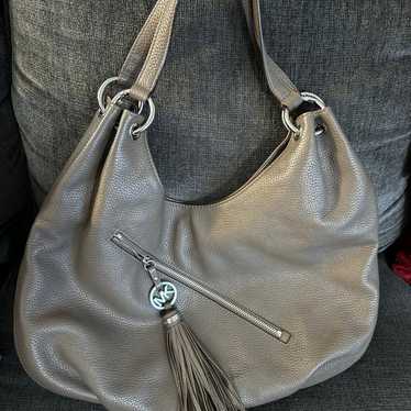 Michael Kors taupe purse