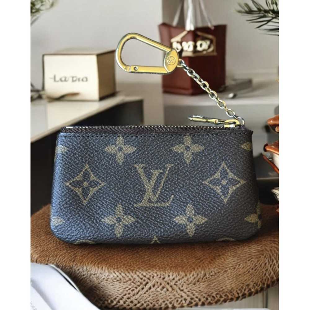 Louis Vuitton Leather purse - image 2