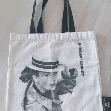 Audrey Hepburn tote bag (not available in Japan) - image 1