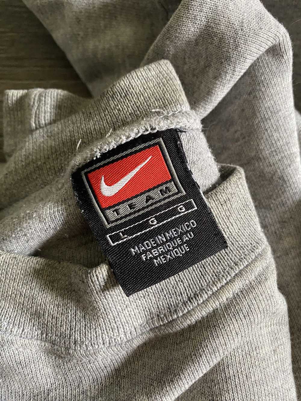 Nike Vintage Nike Sweatshirt - image 3