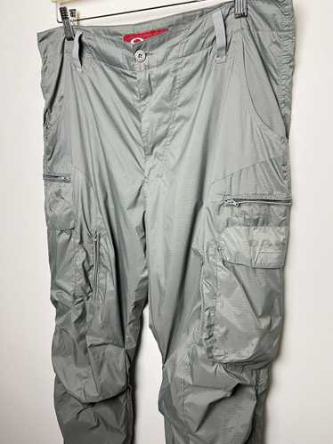 Oakley Oakley cargo multipocket tech pants in exc… - image 1