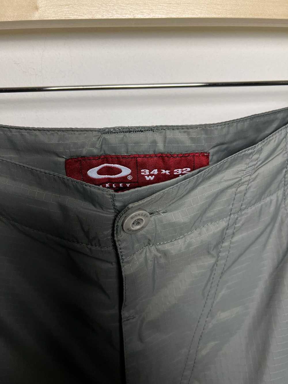 Oakley Oakley cargo multipocket tech pants in exc… - image 6