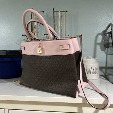 michaels kors purse - image 1