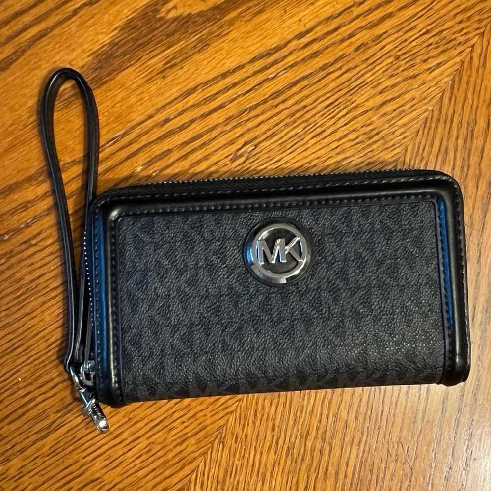 Michael Kors Black Logo Jet Set Tote and Wallet S… - image 9