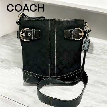 Like new COACH Soho Black Signature Shoulder Bag.