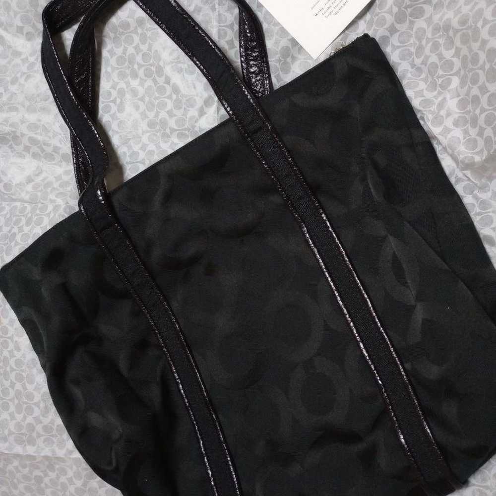 COACH Poppy Op Art Glam Tote Black - image 2