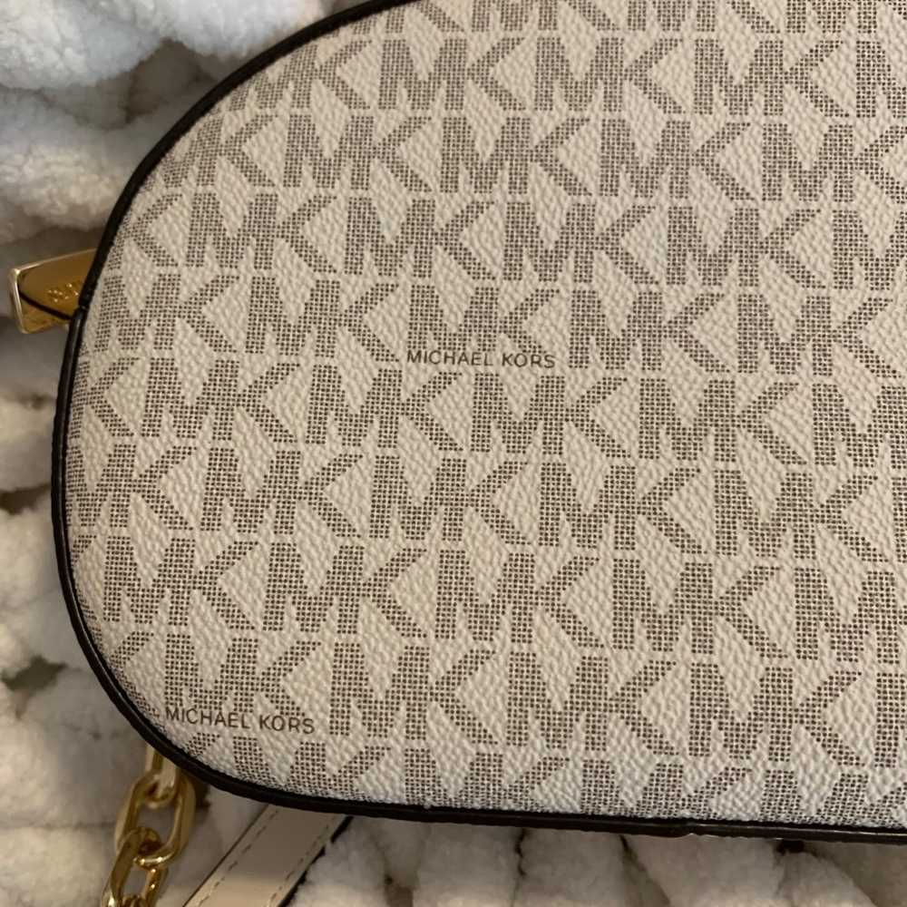 Michael Kors Crossbody Purse Jet Set Glam - image 3