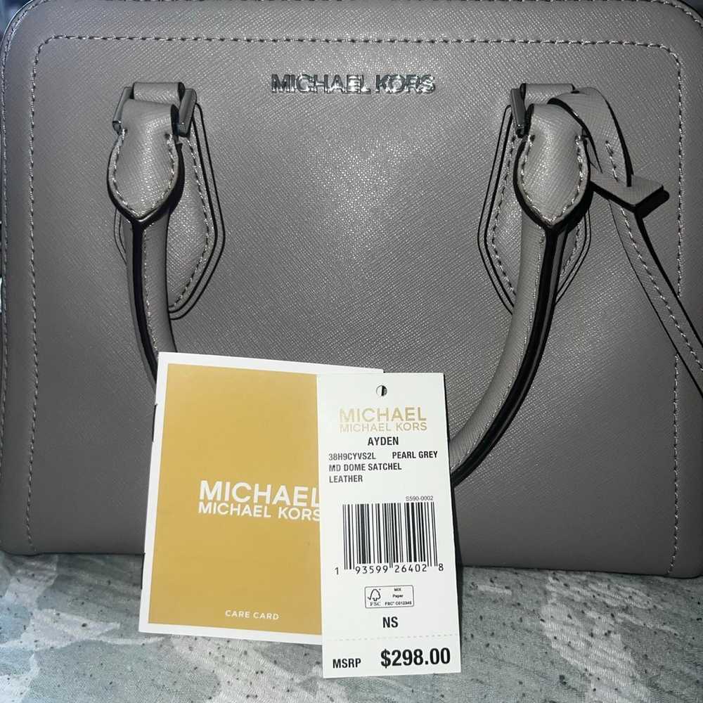 Michael Kors purse - image 6