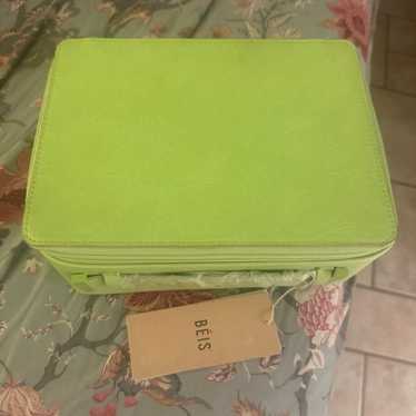 NWT good Beis Cosmetic Case in GREEN CITRON