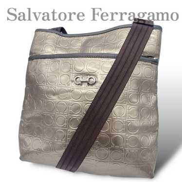 Salvatore Ferragamo shoulder bag vintage y2k.