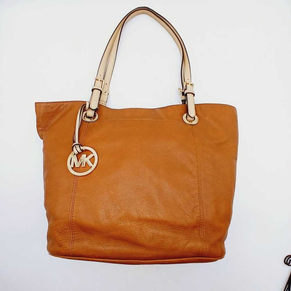 Michael Kors Jet Set Leather Tote Brown - image 2