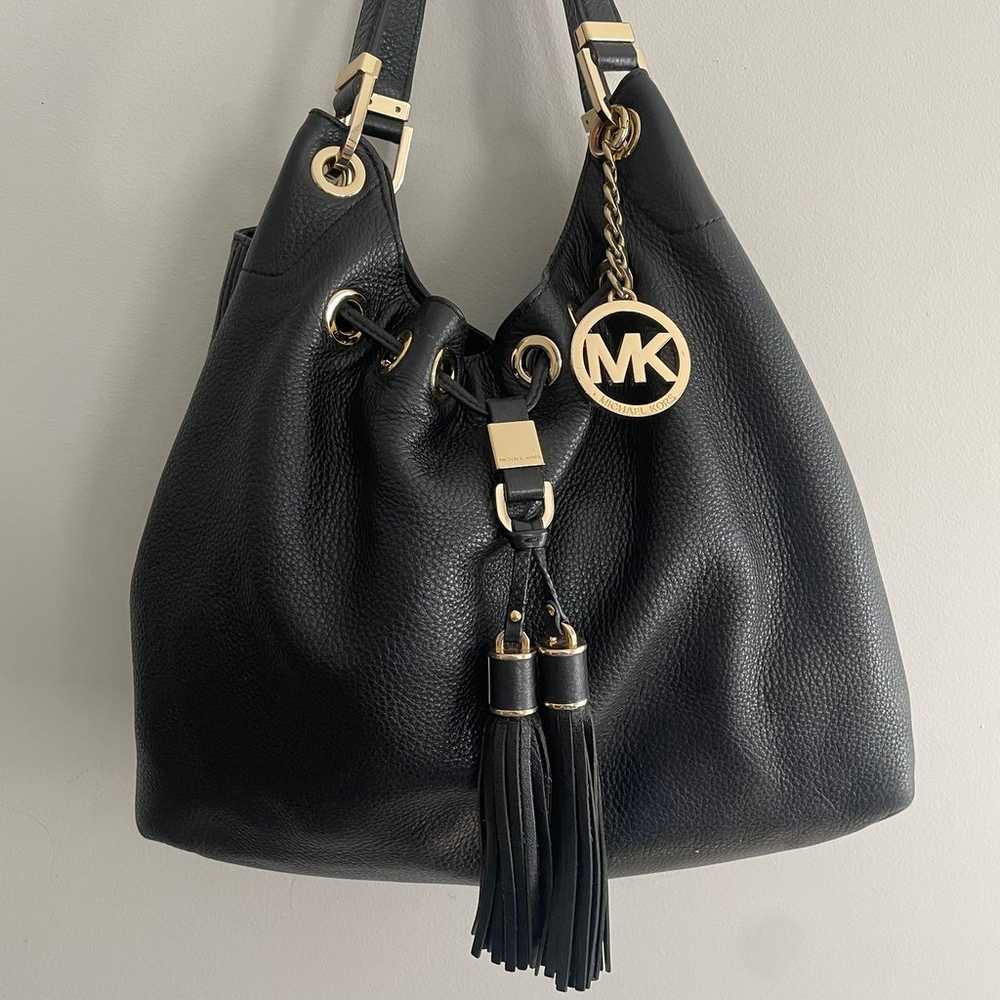 MICHAEL KORS Camden Tassel Drawstring Hobo Should… - image 2