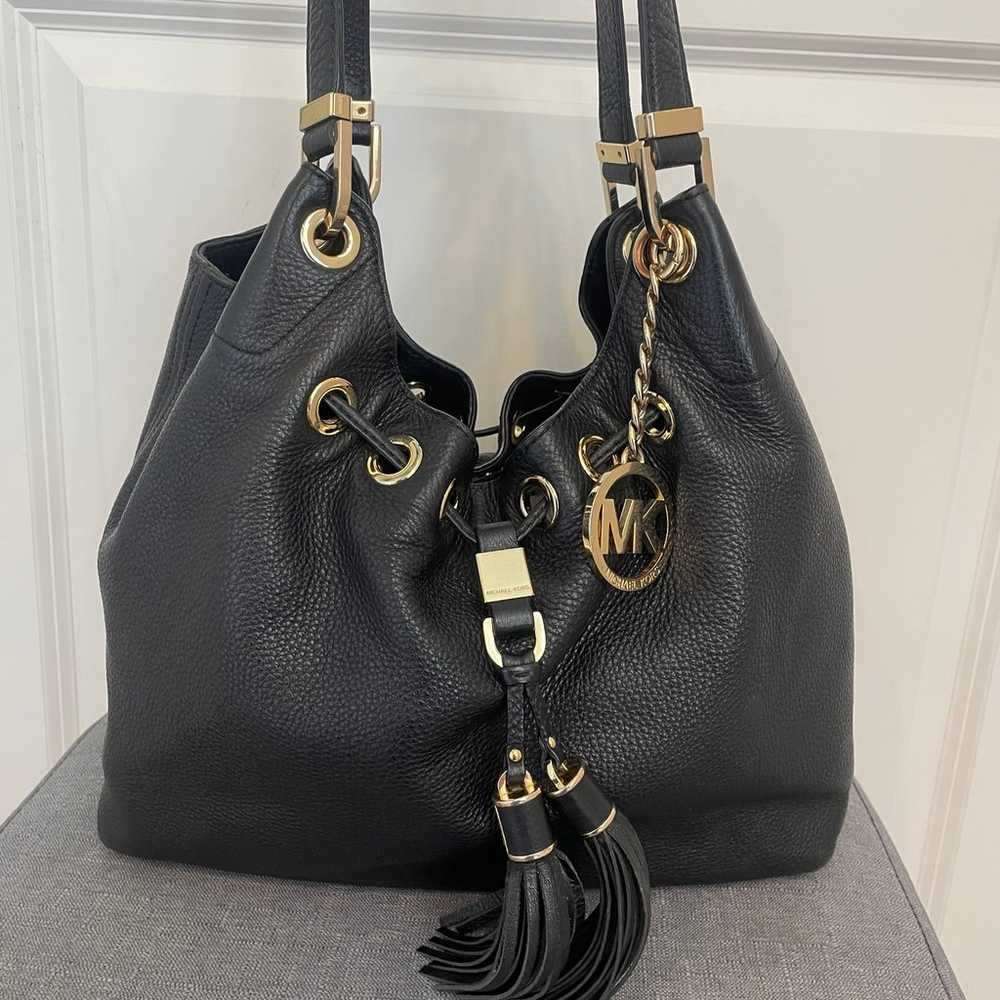 MICHAEL KORS Camden Tassel Drawstring Hobo Should… - image 5