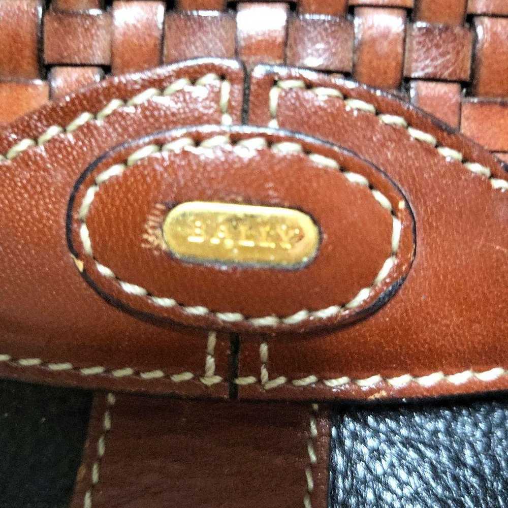 BALLY Leather Shoulder Bag - image 2