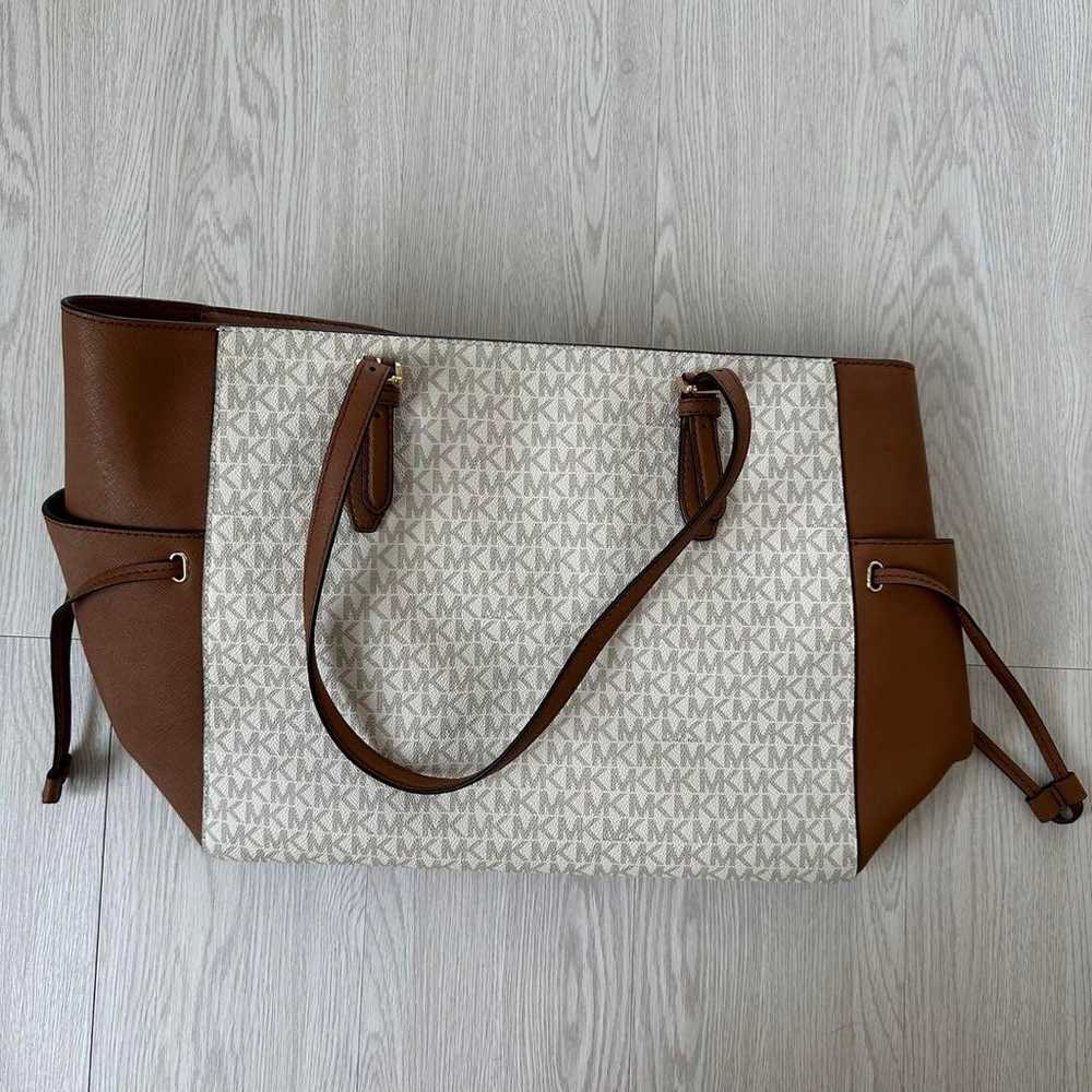 【Excellent Condition】Michael Kors Tote Bag - image 2