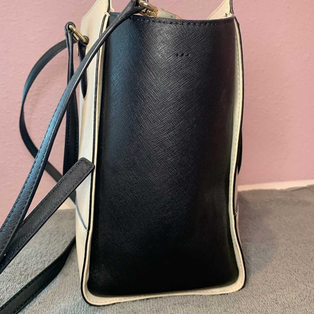 Kate Spade Purse - Like New - image 5